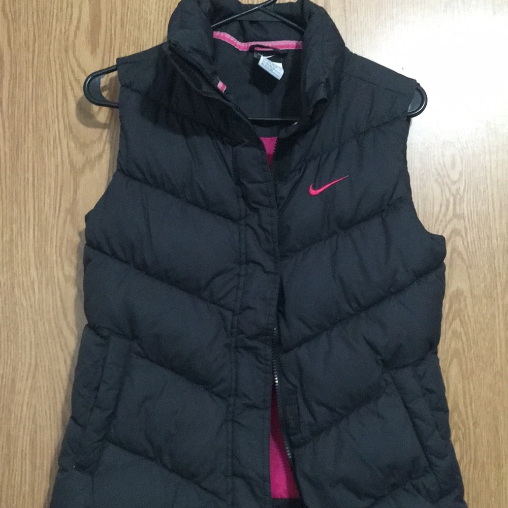 Girls Nike Puffer Vest